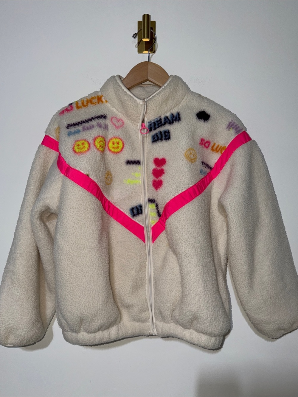 Old Navy Cream Sherpa Jacket with Hot Pink Chevron girls size XLarge 14-16